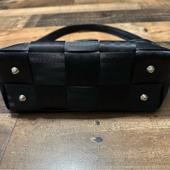 Original Seatbelt Bag - Picture 2 of 9